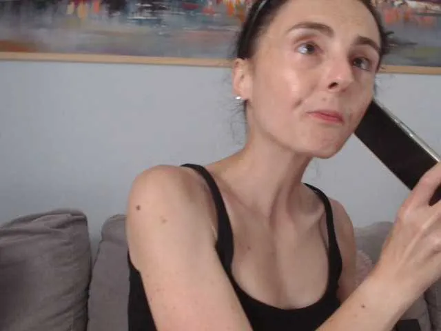 Live sex webcam photo for cleophee #287942882