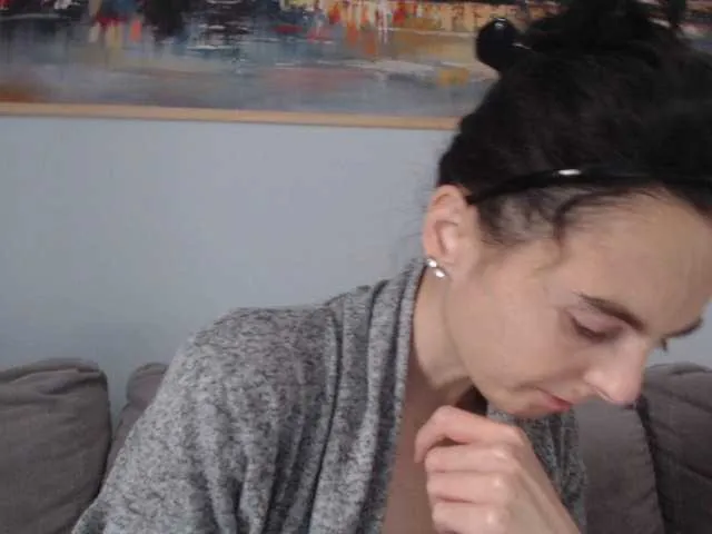 Live sex webcam photo for cleophee #287942919