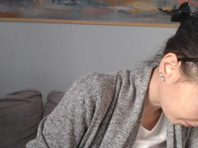 Live sex webcam photo for cleophee #287942920