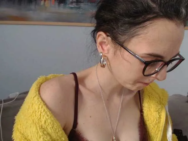 Live sex webcam photo for cleophee #287942944