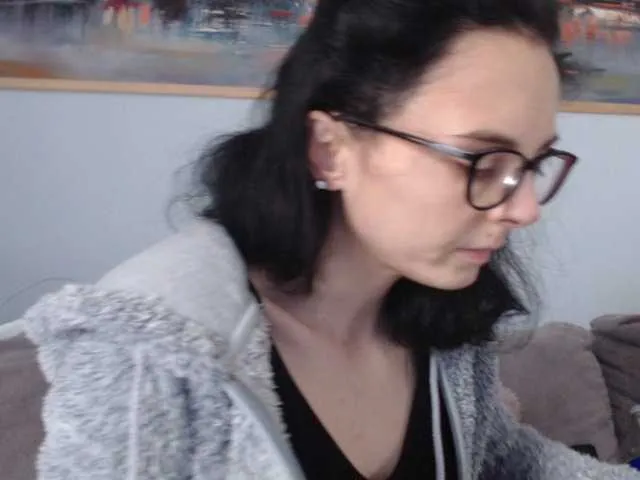 Live sex webcam photo for cleophee #287942950
