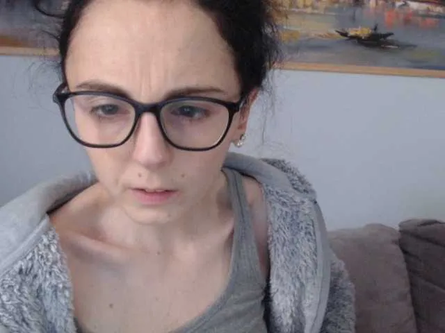 Live sex webcam photo for cleophee #287942952