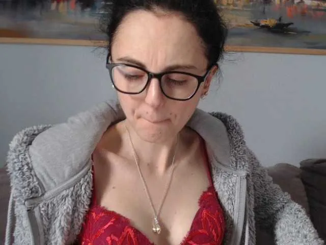 Live sex webcam photo for cleophee #287942964