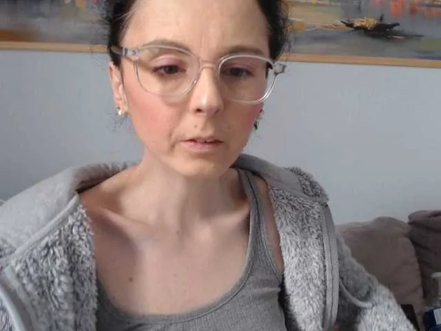 Live sex webcam photo for cleophee #287942968