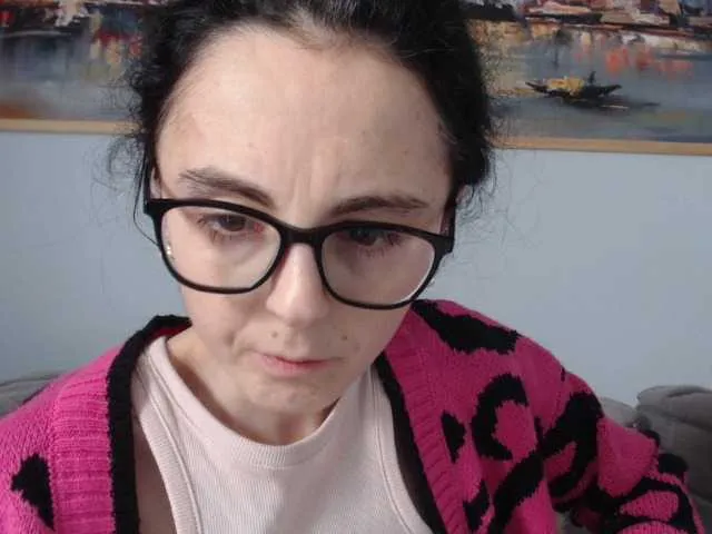 Live sex webcam photo for cleophee #287942971