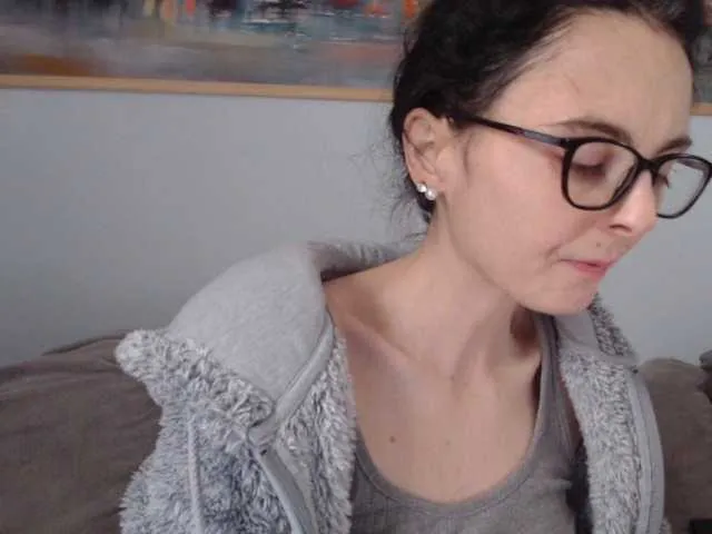 Live sex webcam photo for cleophee #287942972