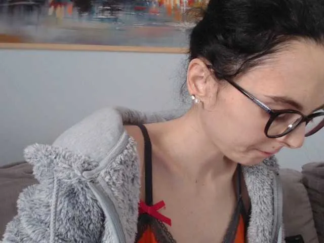 Live sex webcam photo for cleophee #287942976