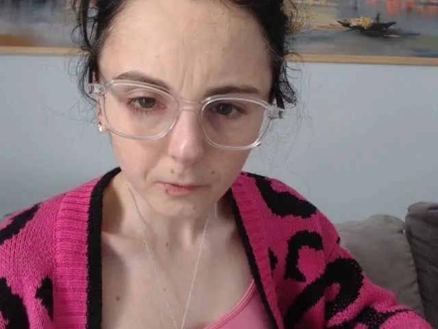 Live sex webcam photo for cleophee #287942987