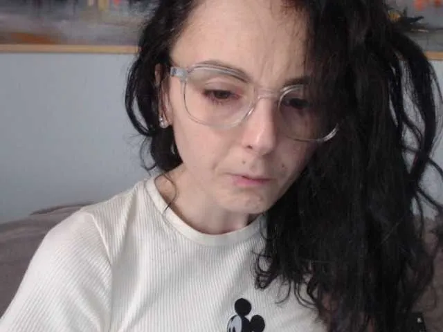 Live sex webcam photo for cleophee #287942989