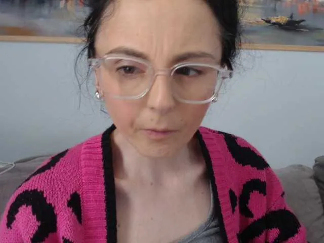 Live sex webcam photo for cleophee #287942990