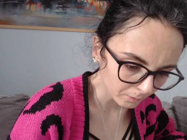 Live sex webcam photo for cleophee #287942991