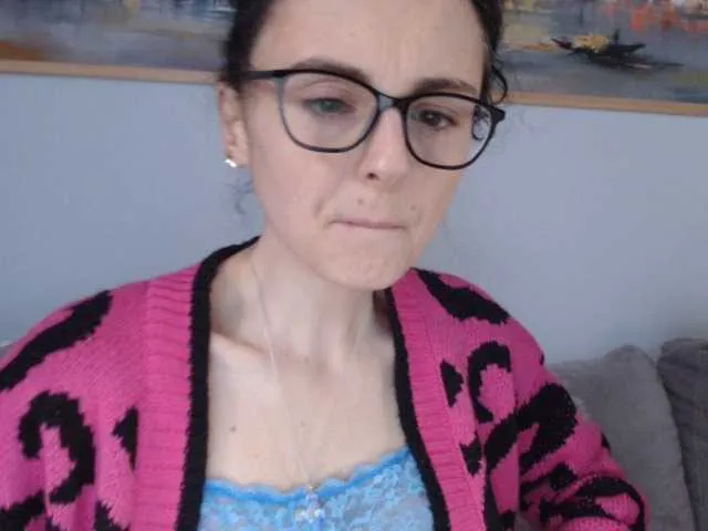 Live sex webcam photo for cleophee #287942998