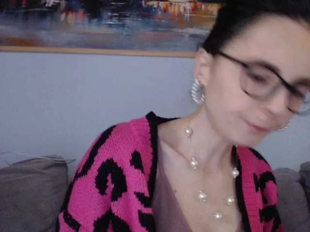 Live sex webcam photo for cleophee #287943006