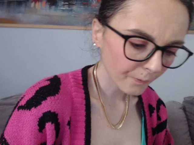 Live sex webcam photo for cleophee #287943033
