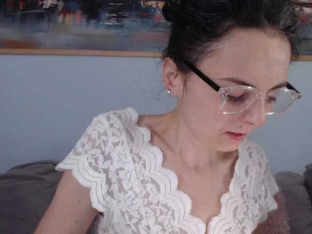 Live sex webcam photo for cleophee #287943045