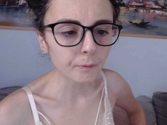 Live sex webcam photo for cleophee #287943048