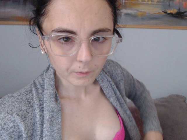 Live sex webcam photo for cleophee #290149856