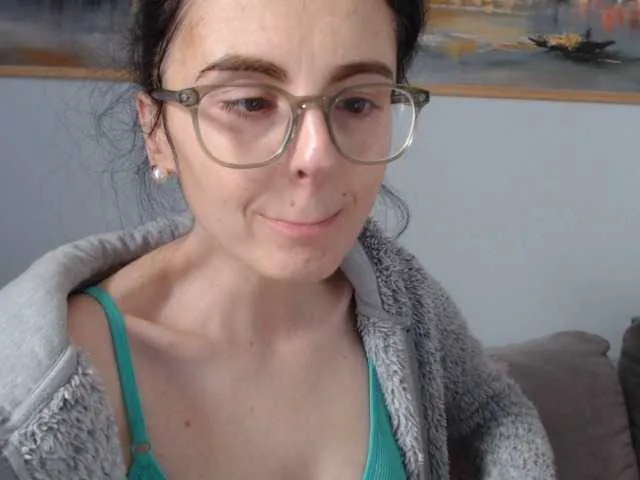 Live sex webcam photo for cleophee #290400401