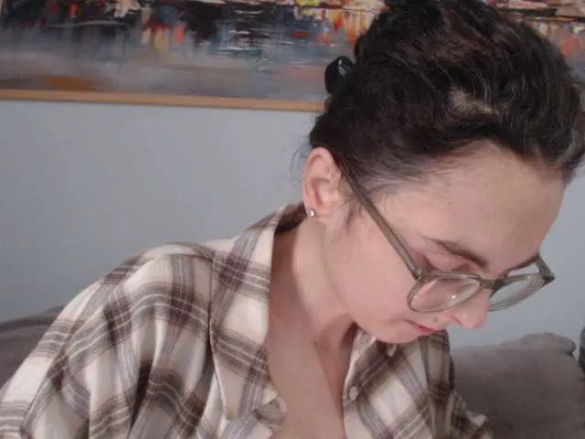 Live sex webcam photo for cleophee #290647160