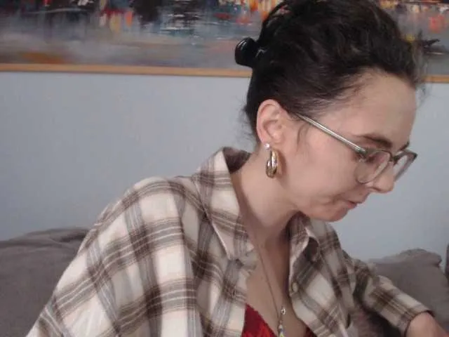 Live sex webcam photo for cleophee #290695666