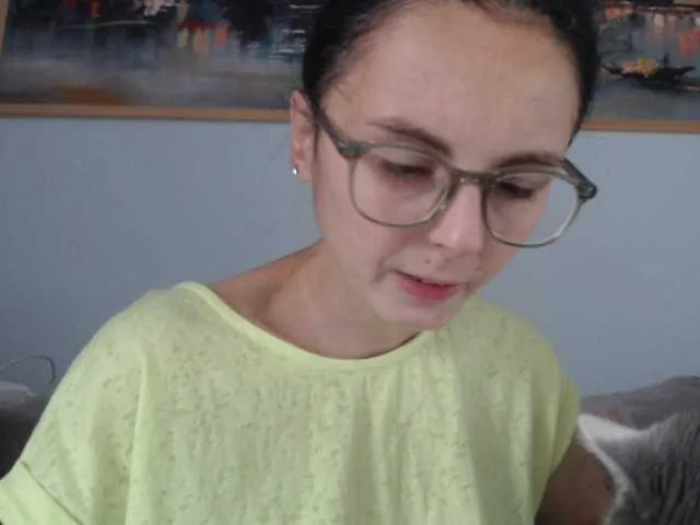 Live sex webcam photo for cleophee #291034595