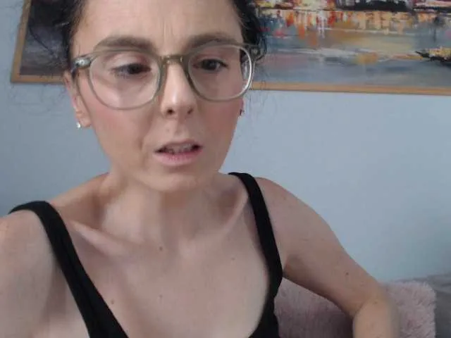 Live sex webcam photo for cleophee #291152650