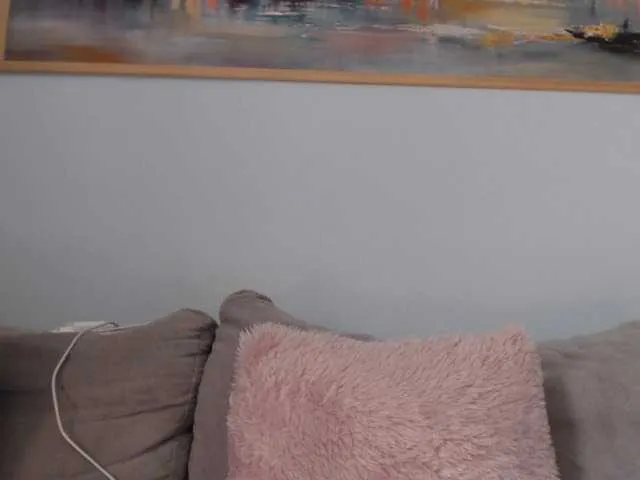 Live sex webcam photo for cleophee #291206135