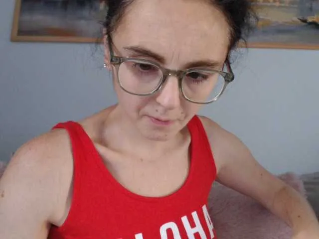 Live sex webcam photo for cleophee #291229871