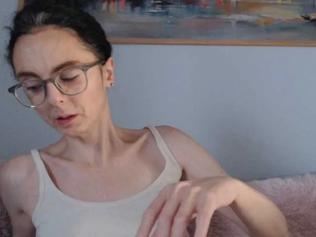 Live sex webcam photo for cleophee #291237106