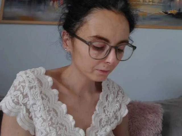 Live sex webcam photo for cleophee #291245639