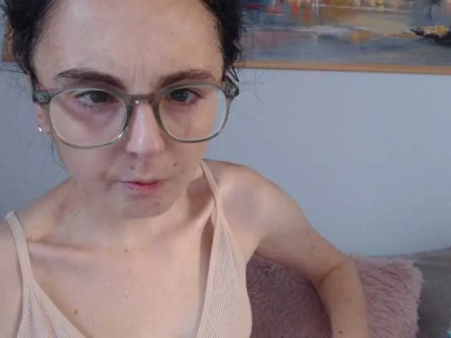 Live sex webcam photo for cleophee #291290904