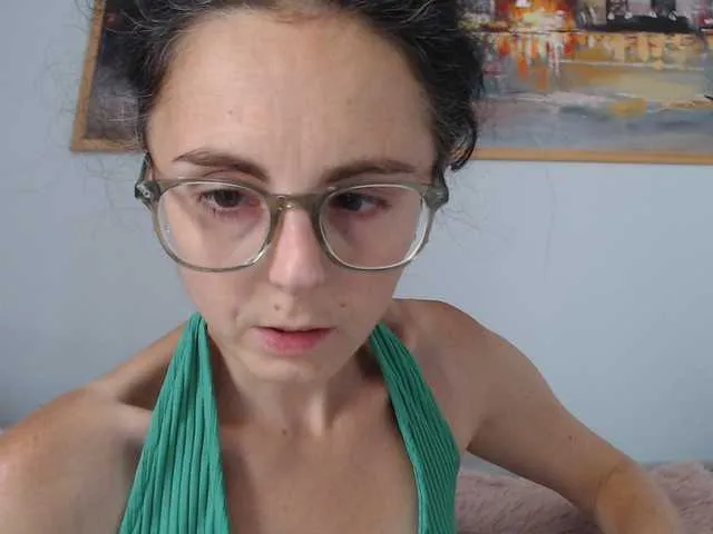 Live sex webcam photo for cleophee #291648233