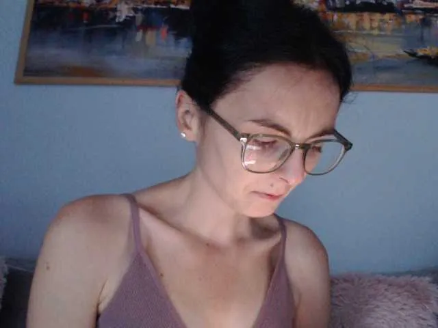 Live sex webcam photo for cleophee #291822724