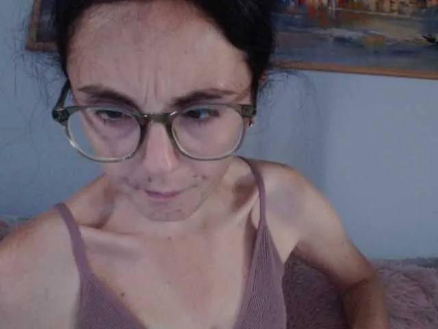 Live sex webcam photo for cleophee #291823928