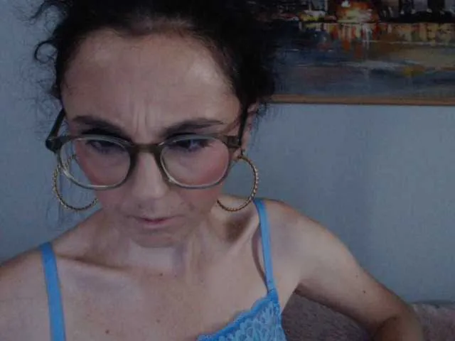 Live sex webcam photo for cleophee #291918825