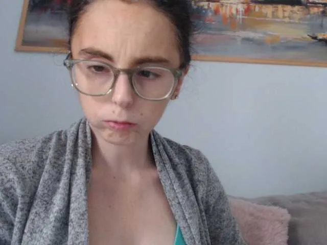 Live sex webcam photo for cleophee #292135638