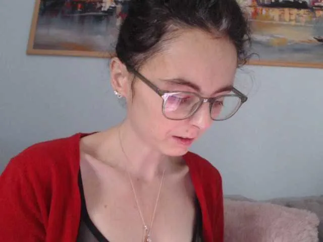 Live sex webcam photo for cleophee #292161664