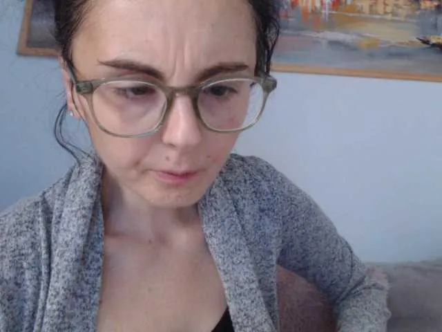 Live sex webcam photo for cleophee #292453889