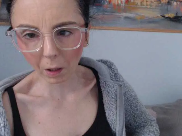Live sex webcam photo for cleophee #292859782