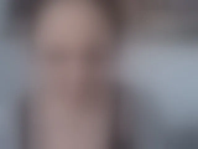 Live sex webcam photo for cleophee #293000767