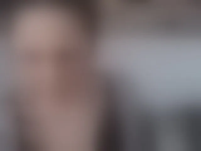 Live sex webcam photo for cleophee #293289233