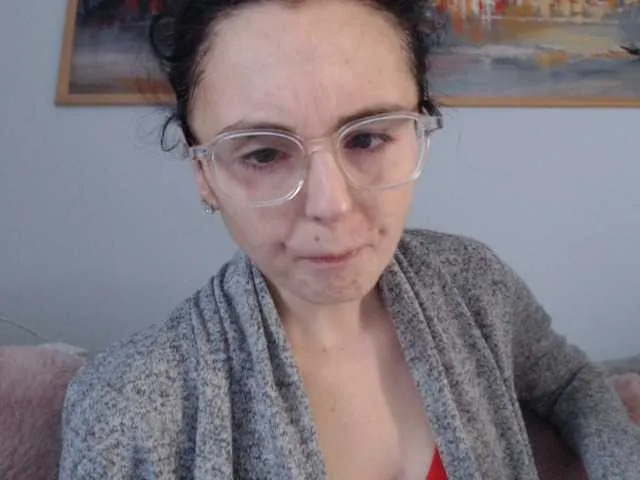 Live sex webcam photo for cleophee #293426418