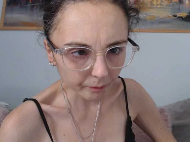 Live sex webcam photo for cleophee #293754904
