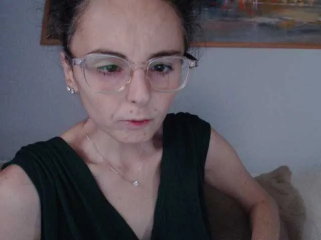 Live sex webcam photo for cleophee #294266064