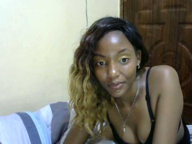 Live sex webcam photo for cleverj #273266449