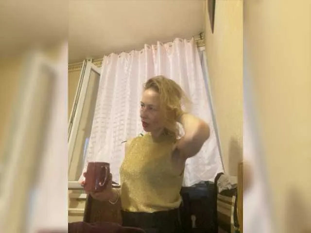 Live sex webcam photo for clitgames #278051383