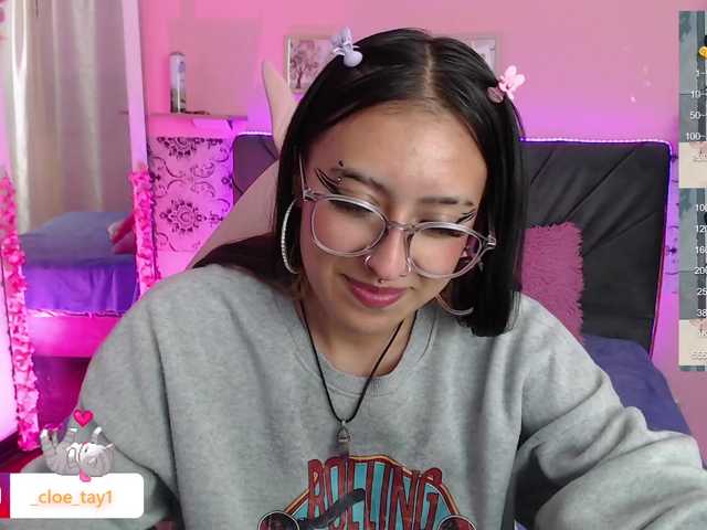 Live sex webcam photo for cloe-tay1 #276070947