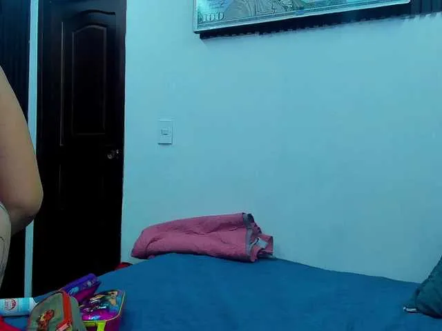 Live sex webcam photo for cloeerabbyt #291318942