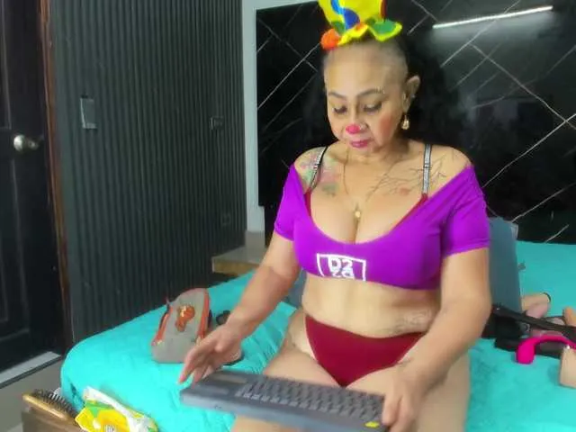 Live sex webcam photo for cloeerabbyt #292074425