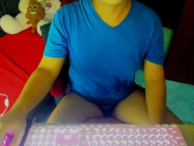 Live sex webcam photo for cloudy1993 #274058388
